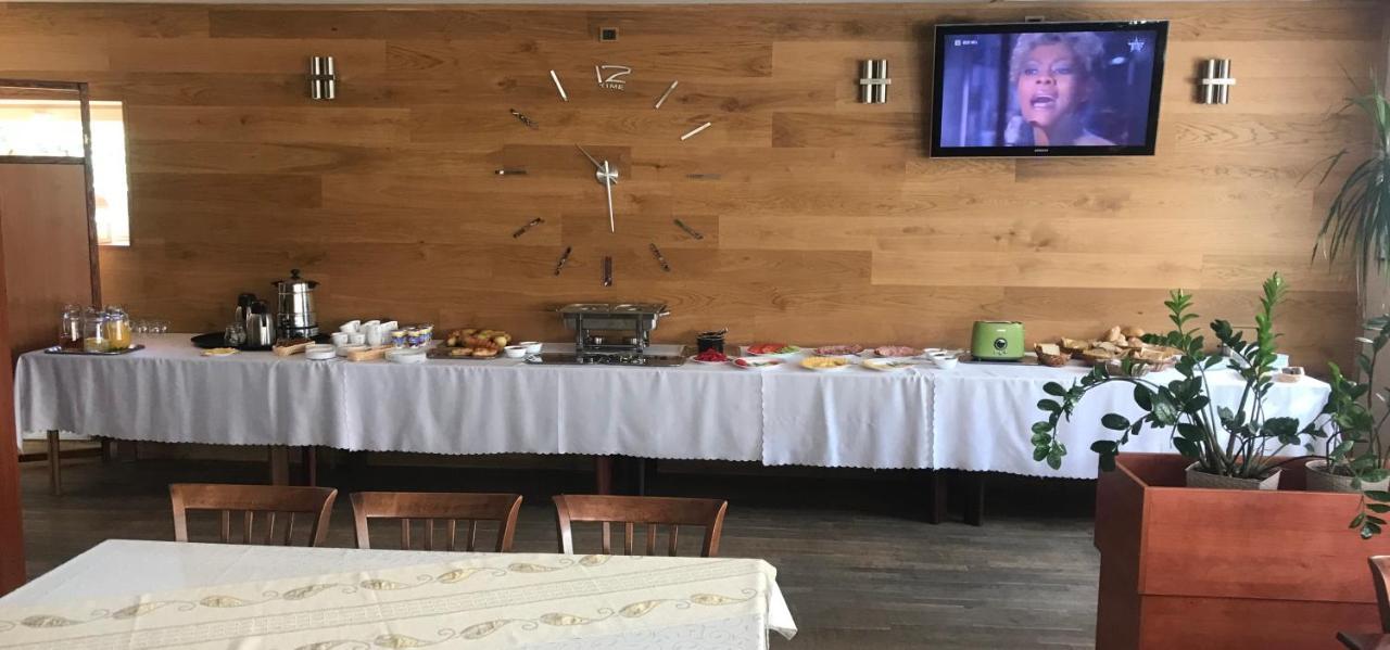 Ludowa Restauracja & Noclegi Kietrz Eksteriør bilde